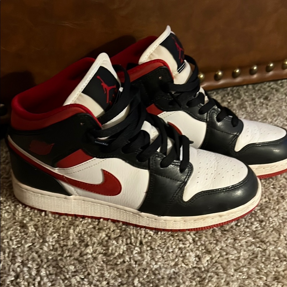Nike Black and Red Sneakers Iconic Design